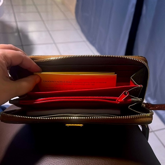 Dooney & Bourke Olive Green Wristlet Wallet - Picture 3 of 8